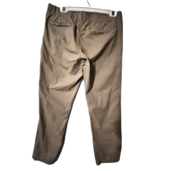 Gap “lived-in straight” tan khakis chinos 33 x 32 - Picture 2 of 5